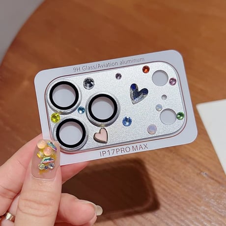 CUTECASE ダイヤとカラーハートデコ カメラ保護カバー 頑丈 iPhone17ProMax 贅沢 保護フィルム キラキラ おしゃれ きれい 耐衝撃CM6159