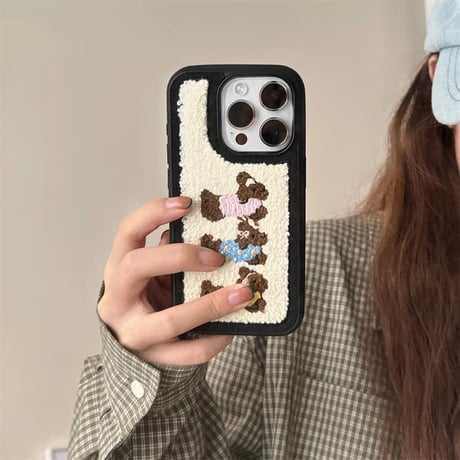 CUTECASE犬ちゃん iPhone16Pro/16ケース ニット 大人可愛い iPhone15Pro/14pro/13カバー 秋冬に流行る 手さわりいい 丈夫CM4714
