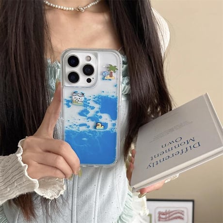 CUTECASE液体 iPhone16pro/16ケース 動く熊ちゃん iPhone15promax/14/13proカバー 大人可愛い ハンドメイド ギフトにおすすめCM5470