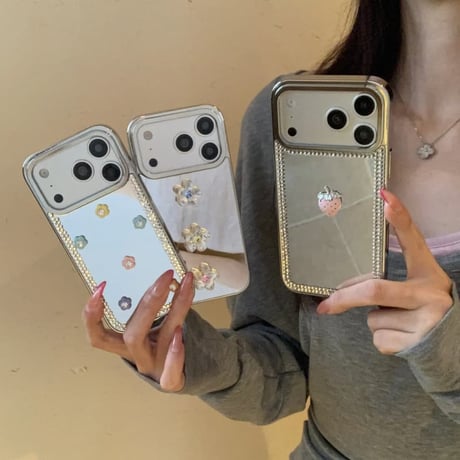 CUTECASE ダイヤデコミラー iPhone17Pro/17ケース 花/いちご ハンドメイド iPhone16Pro/15/14ケース 存在感ある 頑丈 人気品CM6178
