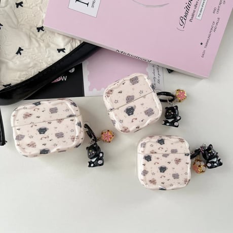 CUTECASE 黒猫ちゃん Airpods Pro3ケース CATキーホルダ Airpods 4/3カバーケース AirpodsPro2/1 かわいい CM6389