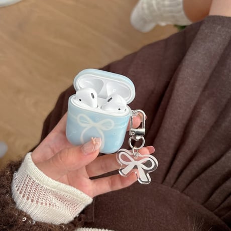 CUTECASE ホワイトリボン柄 AirPodsPro3ケース 韓国っぽ Airpods4/3ケース AirpodsPro2/Pro1カバー リボンキーホルダー 可愛いCM5971