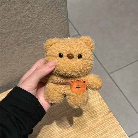 CUTECASEクマぬいぐるみ Airpods4/3ケース めっちゃ可愛い エアーポッズ/Pro2/Pro1ケース もこもこ 柔らかい 手さわりいい ギフトに最適CM4798