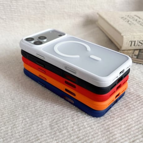 CUTECASE 指紋防止 iPhone17ProMax/17Proケース MagSafe対応 iPhone16Pro/15pro/14ケース 滑り止め加工 耐衝撃CM6344