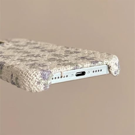 CUTECASE 布生地 iPhone16/16Proケース パープル花柄 iPhone15/14pro/13Pro/12ケース 秋冬人気 女子力アップ CM4660