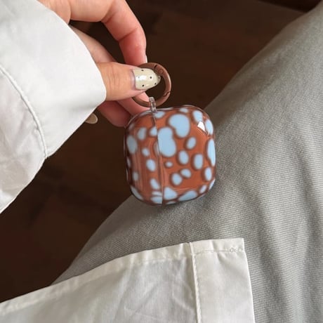 CUTECASE カラーブロッキング AirpodsPro3ケース ブラウン/ブルー エアポッズ4/3 AirpodsPro2/Proカバー 皮ストラップ シック ギフトにおすすめ CM6184