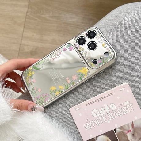 CUTECASE 草花柄 ミラー iPhone17Pro/17ケース 頑丈 iPhone17Promax/16Pro/15ケース カメラカバー付 ガーリーファッションCM6174