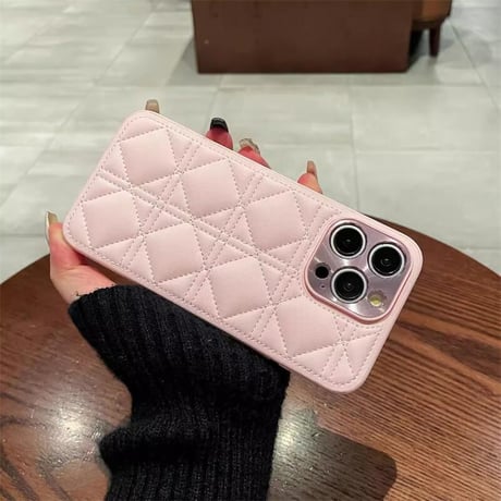 CUTECASEレザー菱形キルティング iPhone16/16Proケース ストラップ付 カメラ保護 iPhone15pro/14Proカバー エレガント 耐衝撃加工CM5004