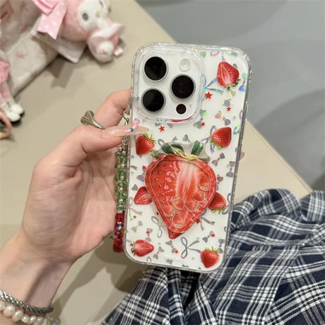 CUTECASE動くイチゴ iPhone16/16proケース かわいい ストラップ iPhone15pro/14/13proカバー めっちゃ可愛い 人気CM5323