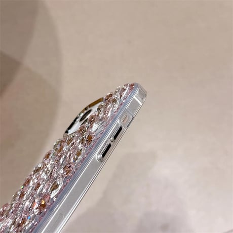 CUTECASE豪華ダイヤ iPhone16/16Proケース ジュエリーストラップ キラキラiPhone15/14/13proケース 存在感抜群 綺麗 CM4759