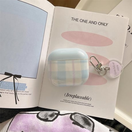 CUTECASE淡色系 Airpods4ケース チェック柄 韓国風 Airpods3/Pro2ケース airpodspro2カバー キーチェーン付 ギフトにおすすめCM5374