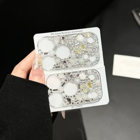 CUTECASE 真珠/花/蝶デコ カメラ保護カバー iPhone17ProMax iPhone17Pro 豪華 おしゃれ 可愛い 使いやすいCM6514