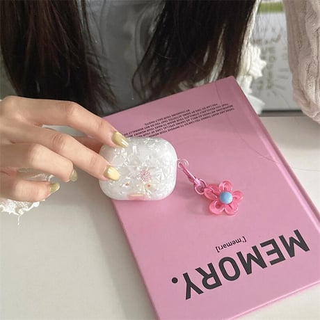 CUTECASEシェル調 Airpods4ケース 花キーチェーン AirpodsPro2ケース airpods3/2ケース 艶感 韓国風 プレゼントにおすすめCM5440