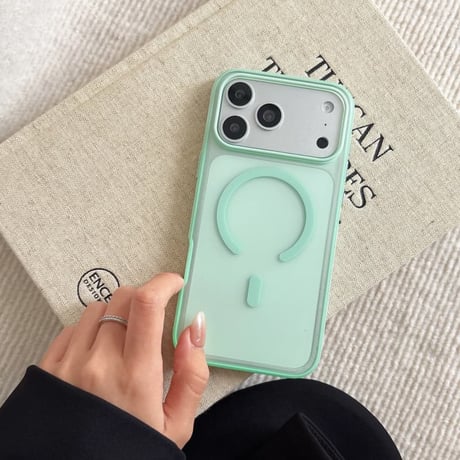 CUTECASE 高級感 iPhone17ProMaxケース 滑りにくい MagSafe対応 指紋防止 iPhone17Pro/16Pro/15pro/14ケース 肌に優しい 耐衝撃CM6347