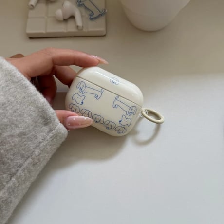 CUTECASE ワンちゃん Airpods Pro3ケース 犬キーホルダー Airpods4/3カバー pro2/pro1 ベージュ 頑丈 大人可愛いCM6105