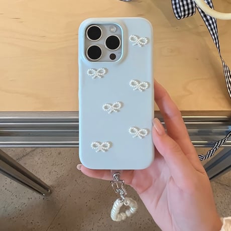 CUTECASE 流行の要素皮質ジュエリーリボン iPhone16/15proケース ホワイト iPhone14/13proケース かわいい 女子力アップ 高級感ストラップC6028