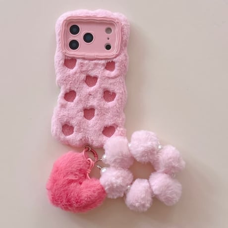 CUTECASE ファーiPhone17Promaxケース  刺繡ハート スタンド付 iPhone17pro/16/15Proカバー ハート毛玉ストラップ ふもふも 柔らかいCM5897