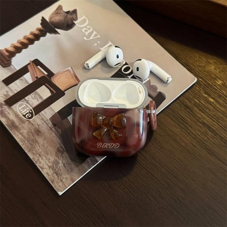 CUTECASE 琥珀調 Airpods4ケース リボンデコ エアポッズ3/Pro2ケース airpodspro2カバー リング付 シック ギフトにおすすめCM5520