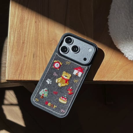 CUTECASE 刺繡熊ちゃん iPhone17Pro/17ケース デニム素材 iPhone17ProMax/16Pro/15カバー 可愛すぎ オシャレ 秋冬ファッション CM5972