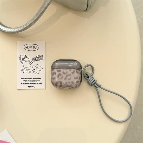 CUTECASE ヒョウ柄 Airpods 4ケース レザーストラップ付 Airpodspro2/proカバー Airpods3/2 アニマル柄 秋冬ファッションCM5648