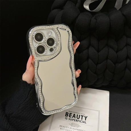 CUTECASEジュエリー鏡付 iPhone16/16proケース うねうね アイフォン15pro/14/13proケース 大人可愛い 女子力UP メッキCM5148