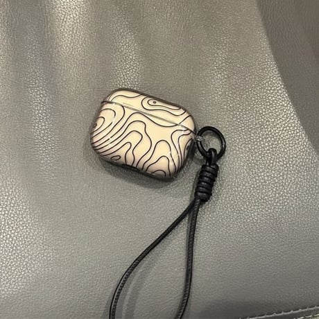 CUTECASE 線柄 AirpodsPro3ケース オシャレ シック エアポッズ4/3 AirpodsPro2/Proカバー 皮ストラップ ギフトにおすすめ CM5922
