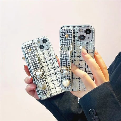 CUTECASEファッションクラシックなデザイン千鳥格子カメリアリストバンドiPhone15Promax電話ケースC5066