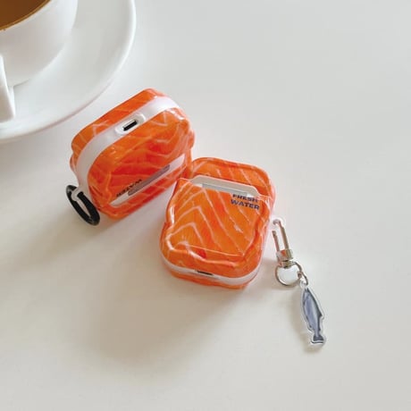 CUTECASE 鮭 AirpodsPro3ケース 寿司 Airpods4/3カバー pro2/pro1 可愛い リング/魚キーホルダー付 美味しそうCM6012
