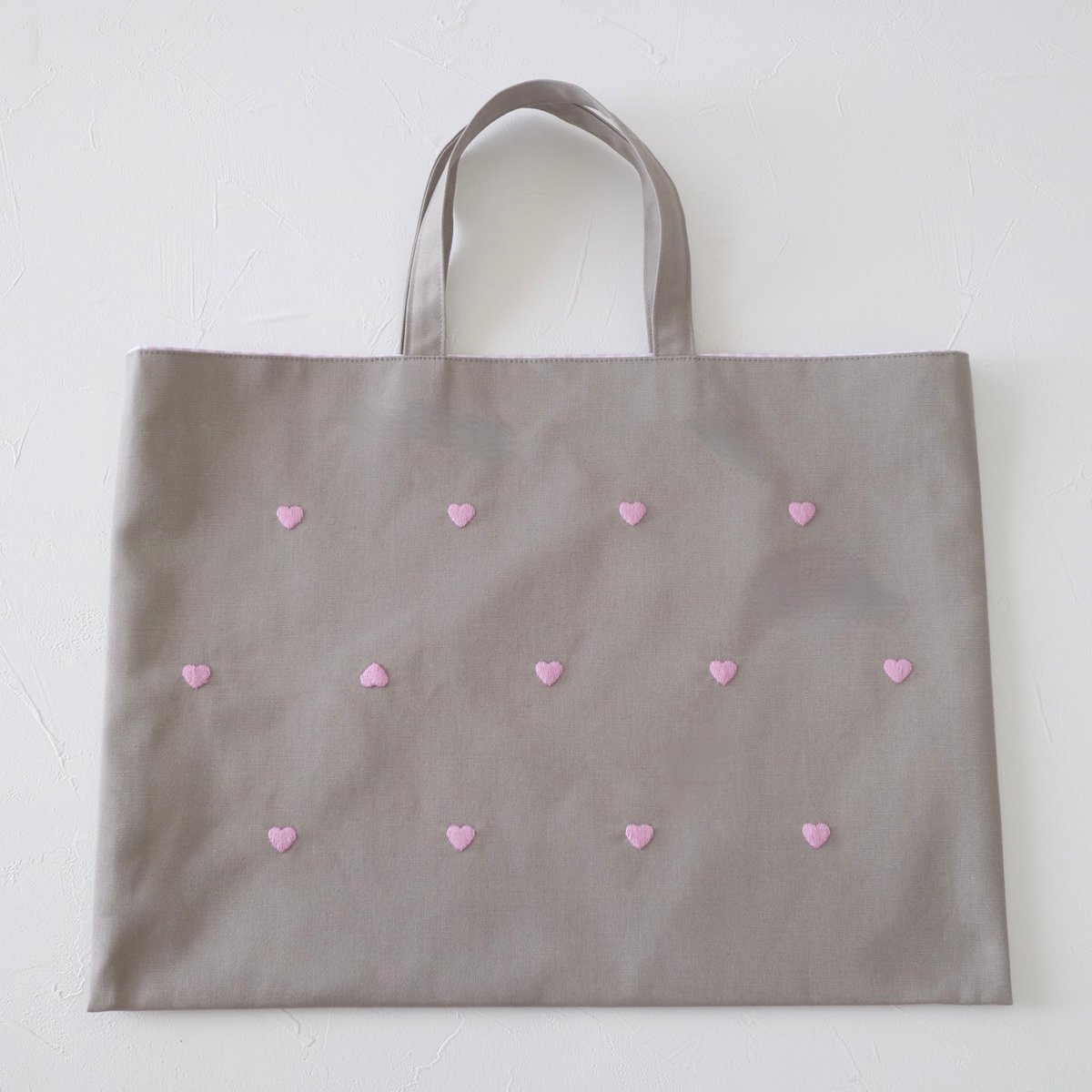 Navy label・レッスンバッグ・グレー＊ハート刺繍(ピンク) | Coco chic