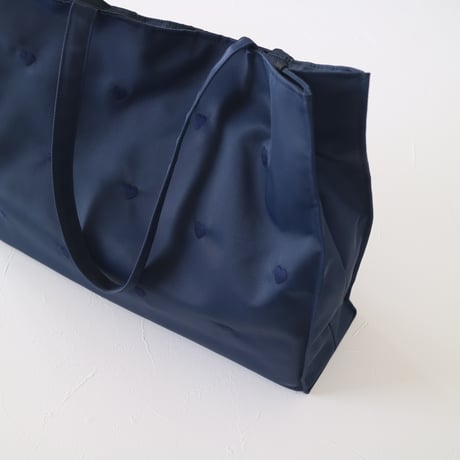 Navy label・マチ付きトートバッグ・紺＊さくらんぼ刺繍  【自立パーツセット】