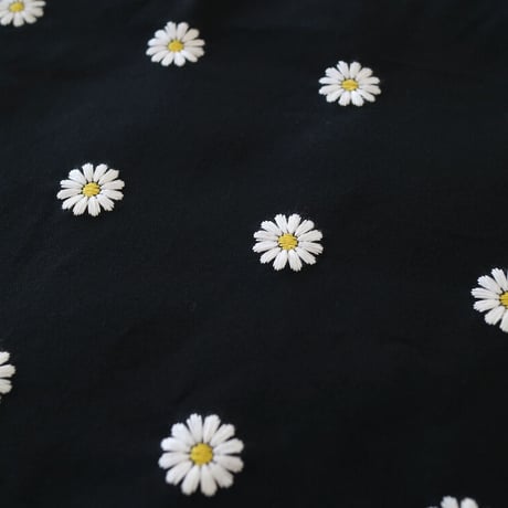 Navy label・レッスンバッグ・紺＊マーガレット刺繍  （裏地・ギンガムチェック）