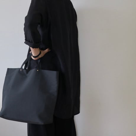 Navy label＊トートバッグ・グレー＊無地（カシメ・ゴールド）