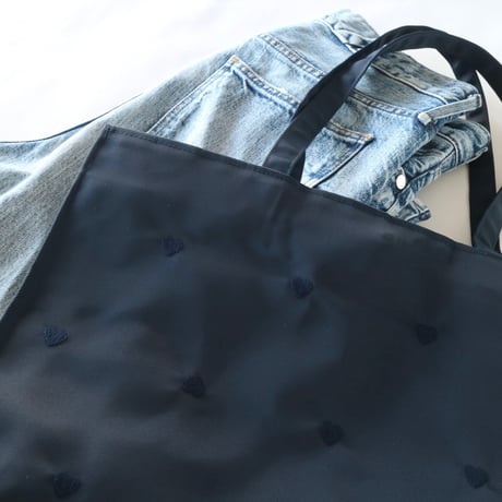 Navy label・マチ付きトートバッグ・紺＊ハート刺繍