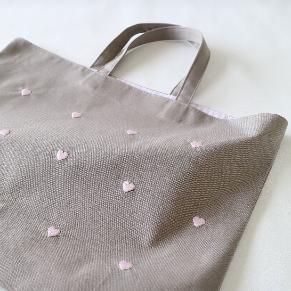 レッスンバッグ お布団バッグ　ヌビ　さくらんぼ刺繍　ハート刺繍 楽天市場】ヌビバッグ さくらんぼの刺繍 ヌビ イブル