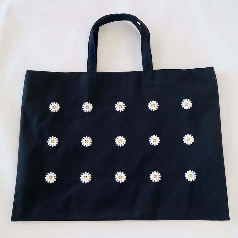 Mojocamar 刺繍付きネイビー手提げバッグ Mojocamar 刺繍付きネイビー手提げバッグ