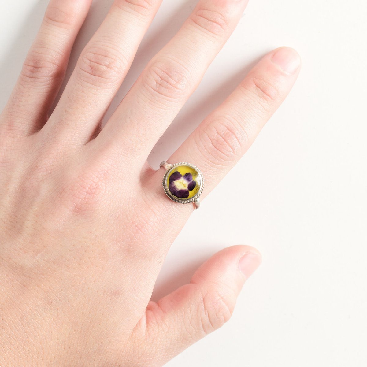 GUSTAVO flower リング 指輪 3個セット GUSTAVO flower リング 指輪 3個セット - メルカリ