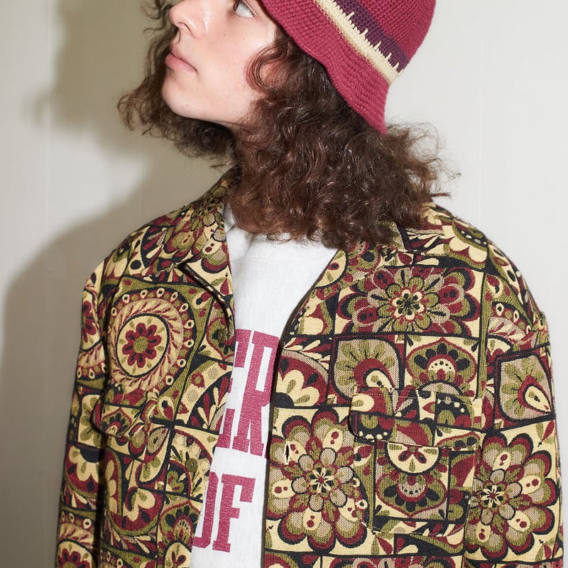 it's inconspicuous presence /総柄ジャケット its its inconspicuous presence(niche.) Shirts Jacke