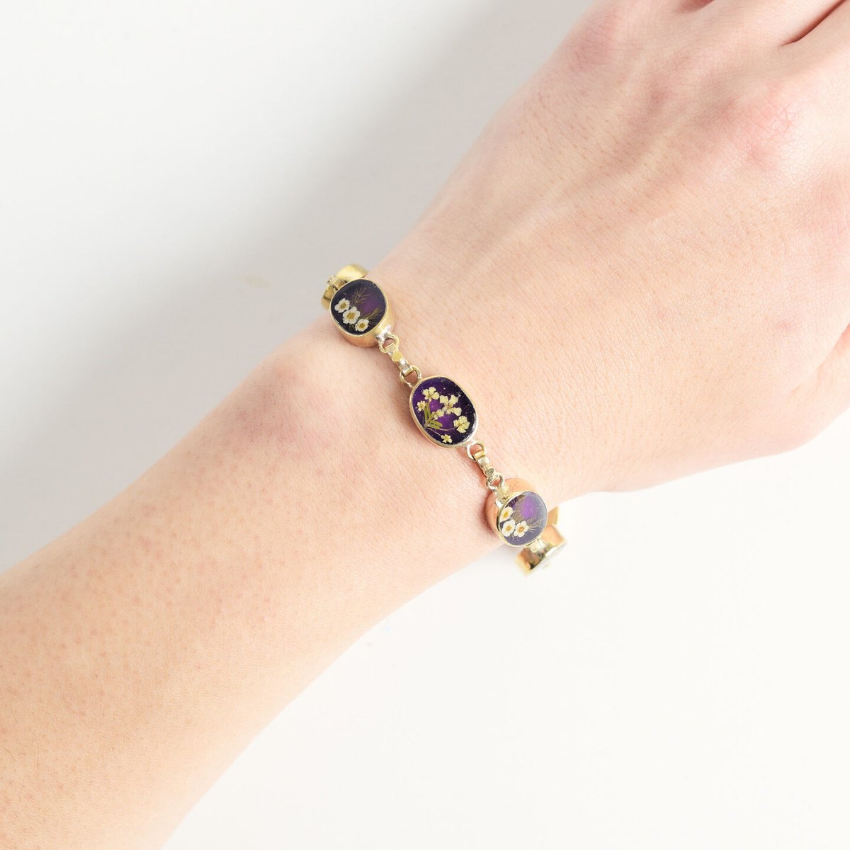 Gustavo ブレスレット Gustavo Flower Chain Bracelet-GOLD | deernakame