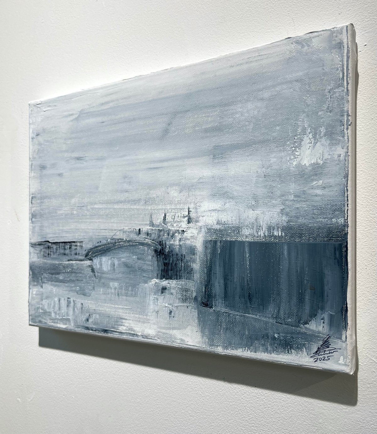 【真作】絵画　油彩6号　渓谷に架かる白橋　山間集落と鉄橋の風景　A199 真作】絵画 油彩6号 渓谷に架かる白橋 山間集落と鉄橋の風景 A199