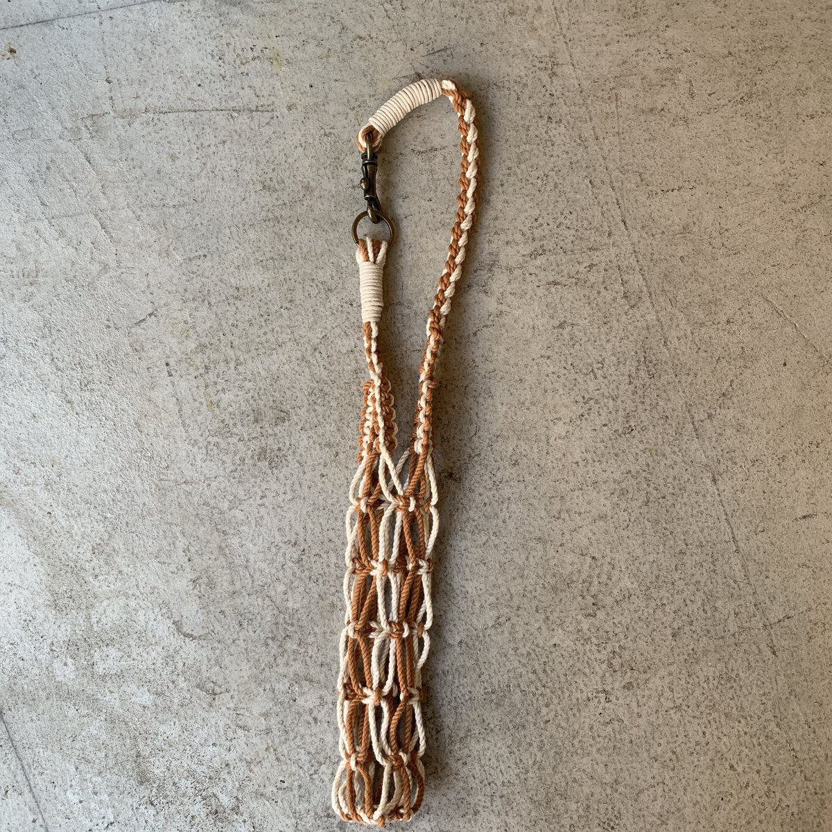 マクラメ❀ボトルホルダー　オーダーページ 1_926aae6522ee4be244a2adffe624