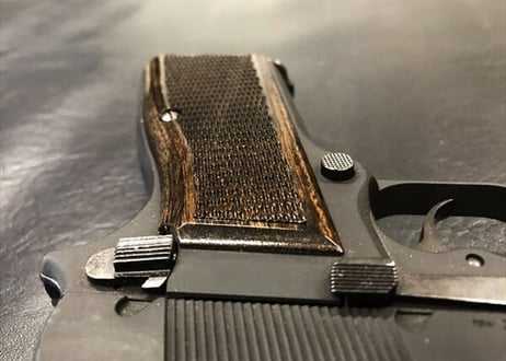 ウッドグリップ｜タナカワークス社製 ブローニング・ハイパワー｜チェッカー/ダークブラウン　[AWG-1418]