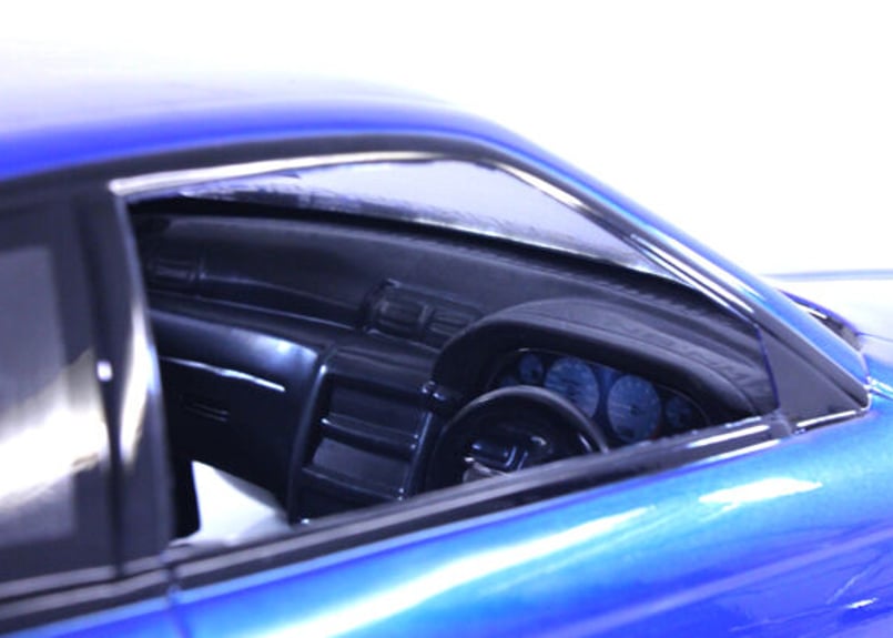 hcr32 bnr32 ルーフスポイラー　２ドア　4ドアは不可 hcr32 bnr32 ルーフスポイラー 2ドア 4ドアは不可 hcr32 bnr32
