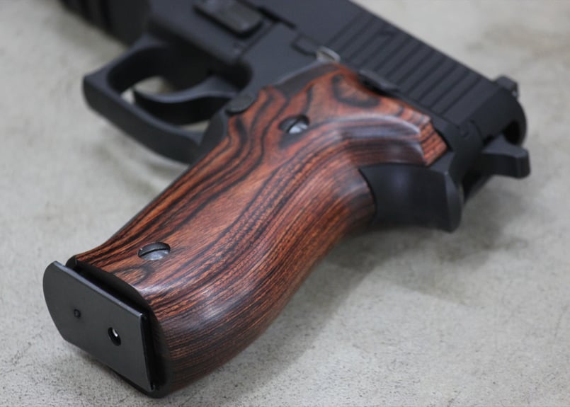 ウッドグリップ|KSC SIG P226R|スムーズ/ブラウン [AWG-1468 ウッドグリップ|KSC SIG P226R|スムーズ/ブラウン [AWG-1468