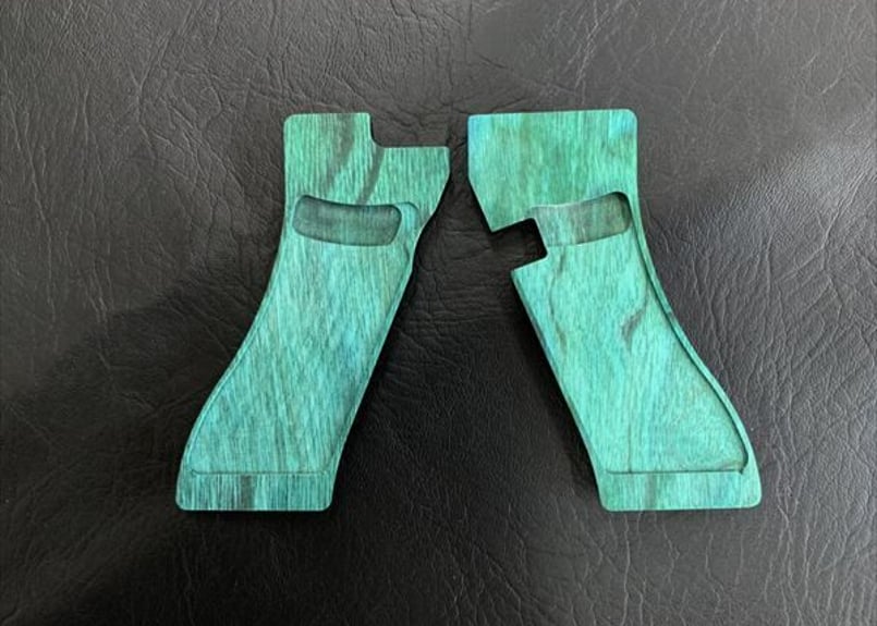 ウッドグリップ｜グロック17/18C｜スムース/グリーン [WST-341