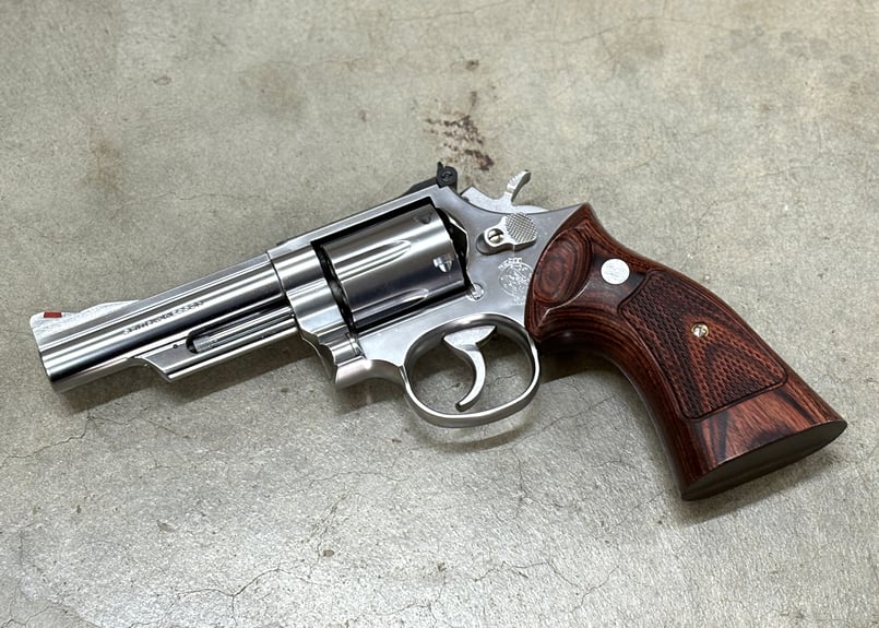 ウッドグリップ / S&W M19 / Kフレーム・スクエアバット / ターゲット