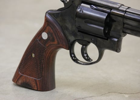 ウッドグリップ｜タナカワークス社製 S＆W M29（Nフレーム・スクエアバット）｜チェッカー/ブラウン  [AWG-1465]