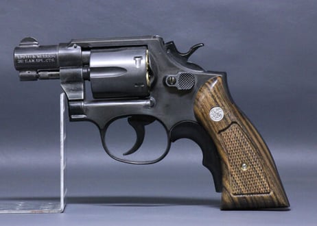 ウッドグリップ｜S&W｜M10｜K/Lフレーム”スクエアバットタイプ”用｜サービスサイズ／テーパーカット／オバンコール