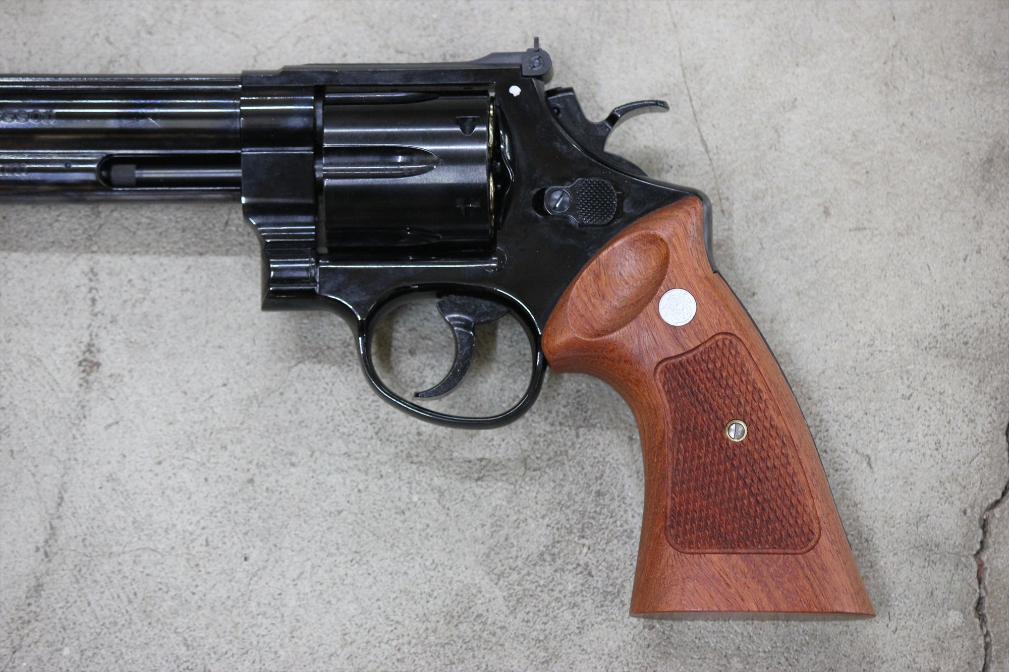 S&W M29　Nフレーム　スクエアバット　黒檀　 木製グリップ　美品 ウッドグリップ｜タナカワークス社製 S&W M29（Nフレーム・スクエア
