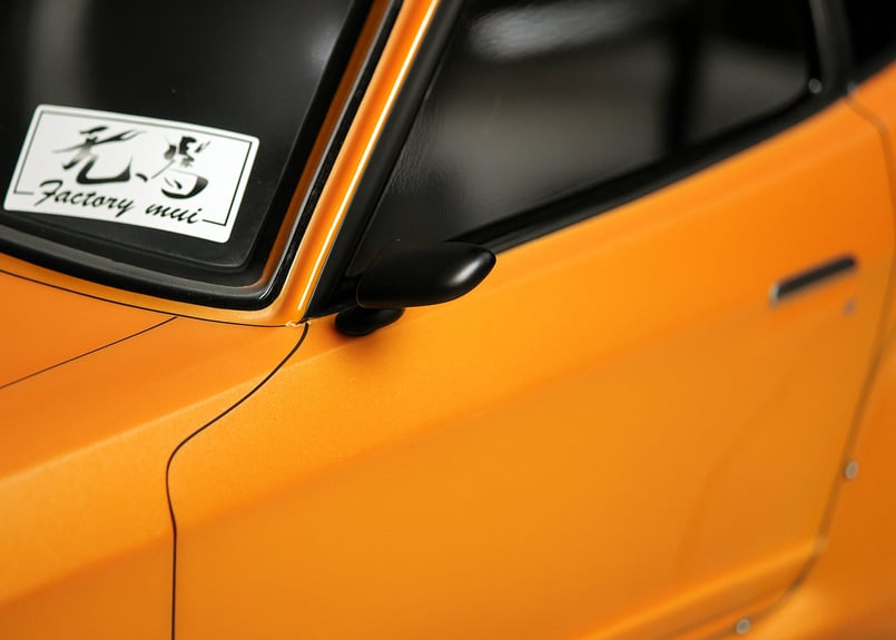 ハチ AUTOMAX izumi カーフィルム カット済み ハチマキ エッセ L2 ガラス