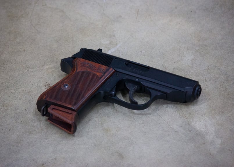 ウッドグリップ｜マルゼン製 ワルサーPPK｜チェッカー/ブラウン [AWG